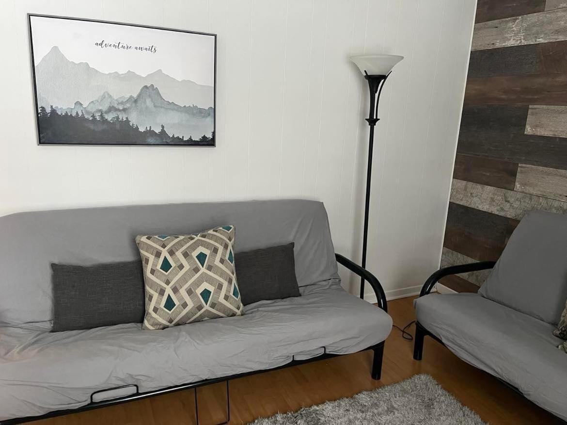 La Cabane Chez Jimmy Petit-Saguenay Ngoại thất bức ảnh