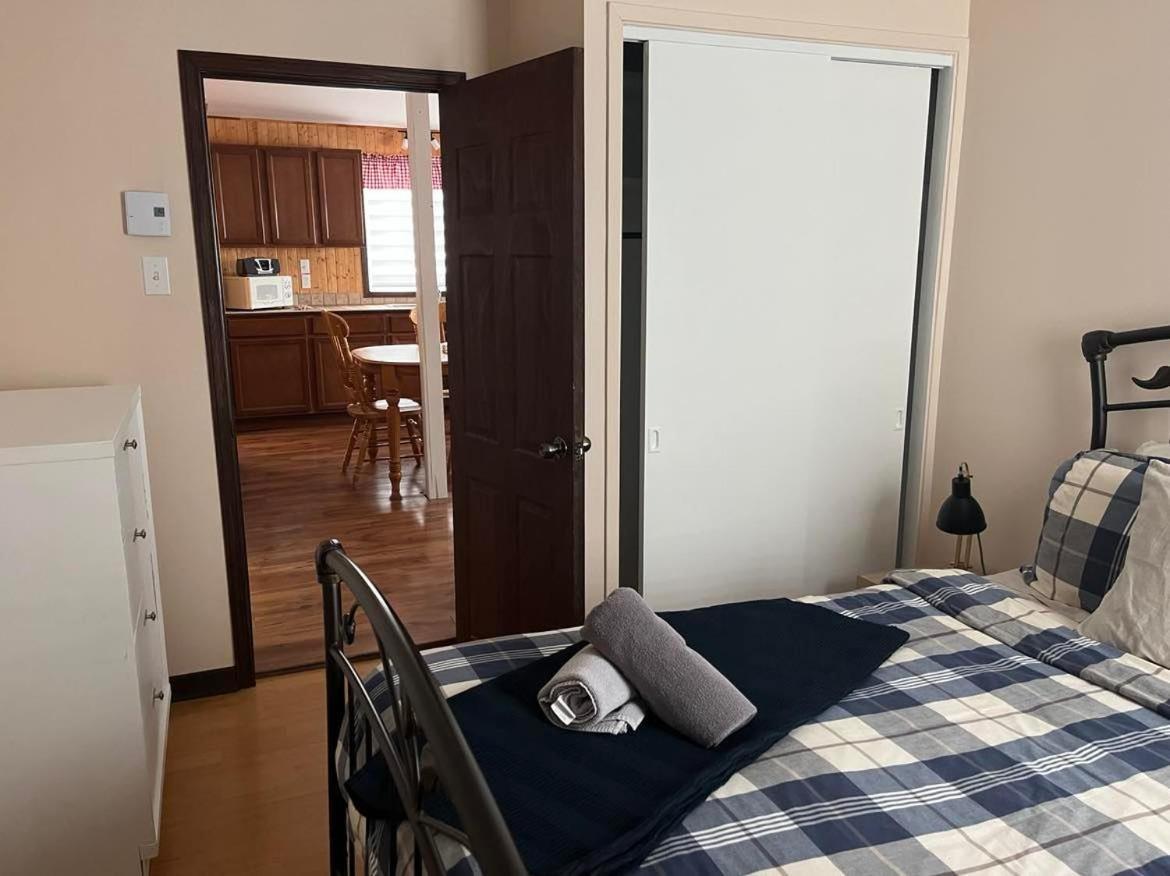 La Cabane Chez Jimmy Petit-Saguenay Ngoại thất bức ảnh